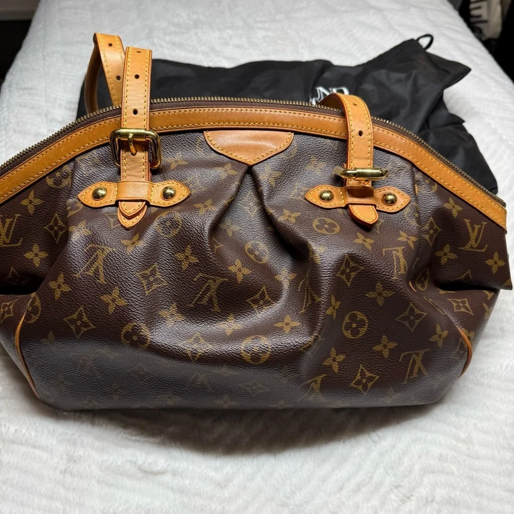 Louis Vuitton Monogram Tivoli GM